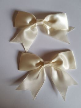 Cream/Ivory  Bow 80mm (Pack of 3)