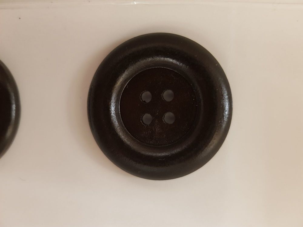 Brown Wooden Button 35mm (each)