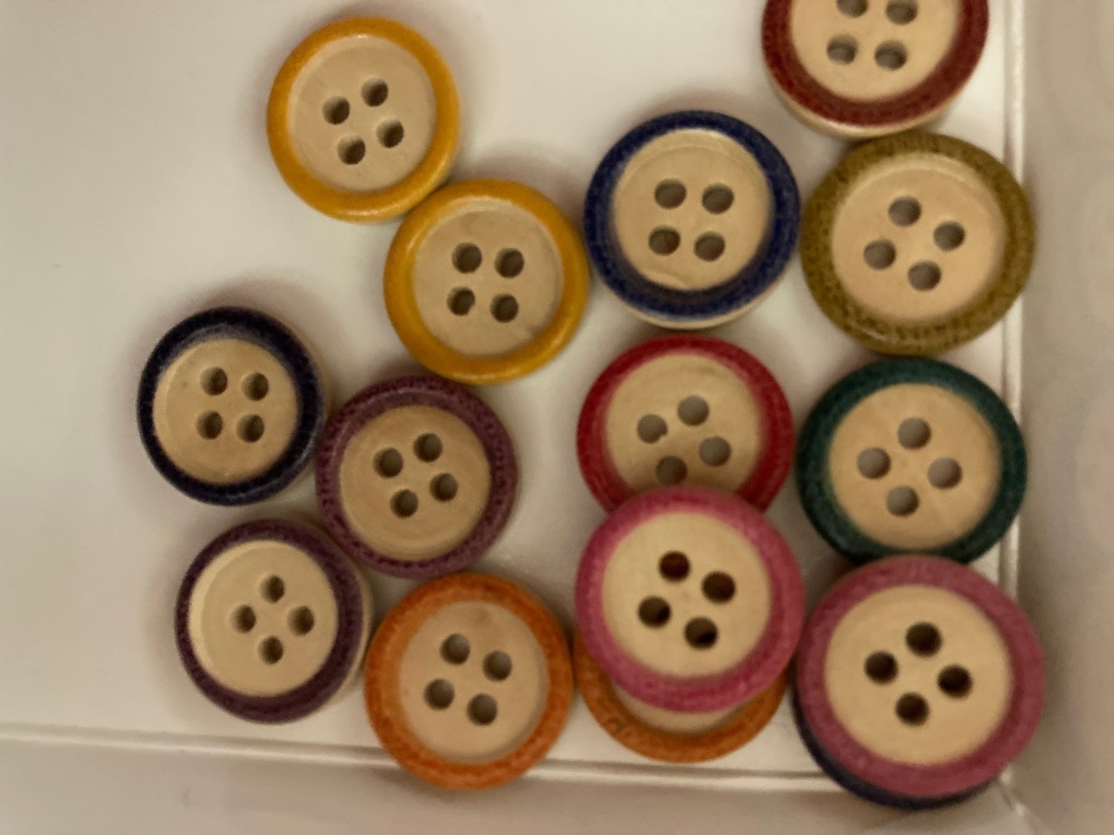 Random Mix Wooden Buttons with Coloured edge 15mm (Pack of 15)