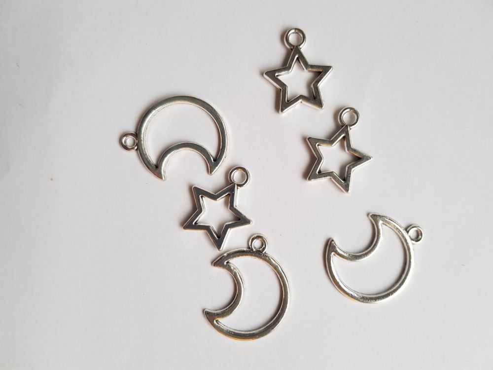 Star and Moon Charms  (Pack of  6) CH105