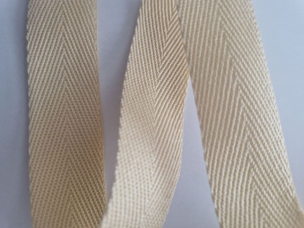 Cotton Webbing 25mm - Cream- Suitable for Apron straps/Bunting... (3 metres