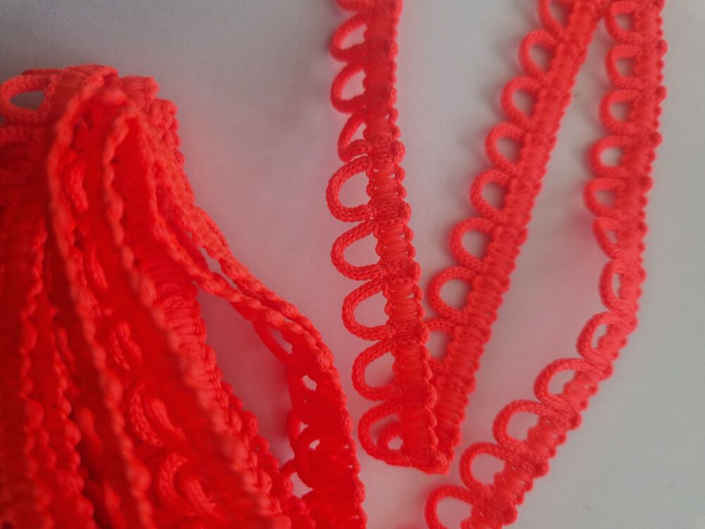 Lace -12mm - Neon Pink - 3 metres