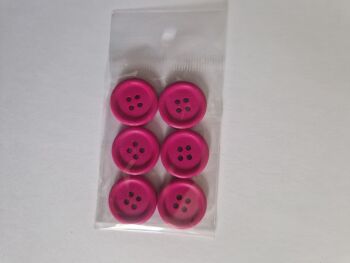 Pink/cerise Wooden Buttons 20mm (6 pack)