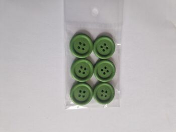 Green Wooden Buttons 20mm (6 pack)