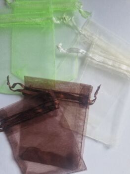 Organza Bags - Colours as shown- 90mmx70mm approx (Pack of 6)