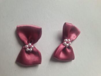 Dusky Pink Bow with Bead Centre (each)