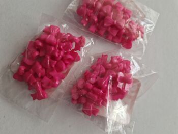 Cerise Bow Buttons (Pack of 20)