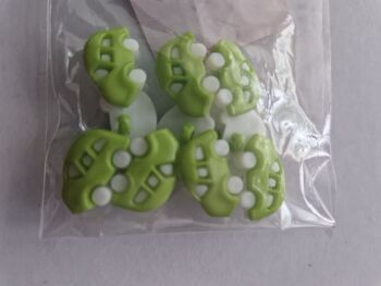 Green Car Buttons 17mm (pack of 10)