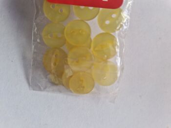 Yellow Fisheye Buttons 10mm (Pack of 18)