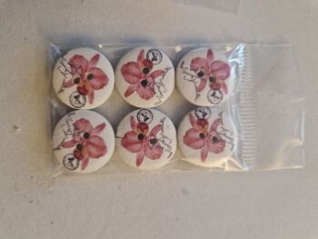 Flower Wooden Buttons 19mm (Pack of 6)