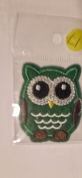 Owl Motif - Green 44mm x 54mm