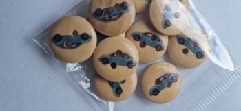 Wooden Car Buttons 15mm (pack of 10 ) Blue