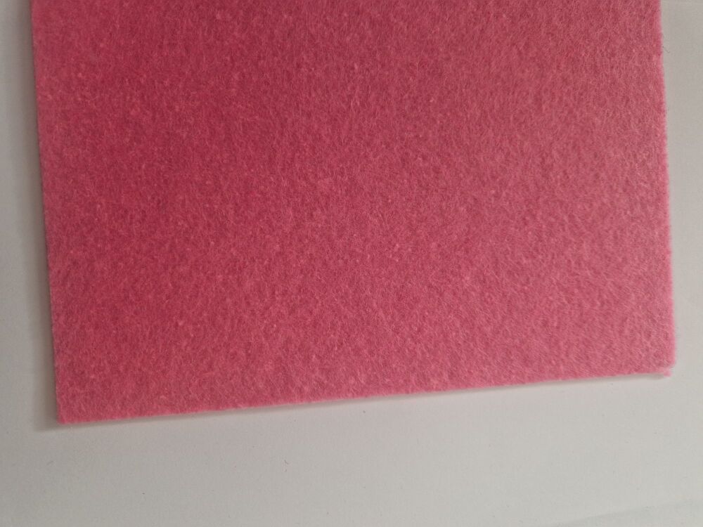 Premium Craft Felt A4  - Pink / Mid   (each)