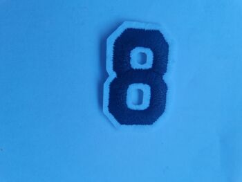 Number Motif  " 8 " - 4cm Smaller