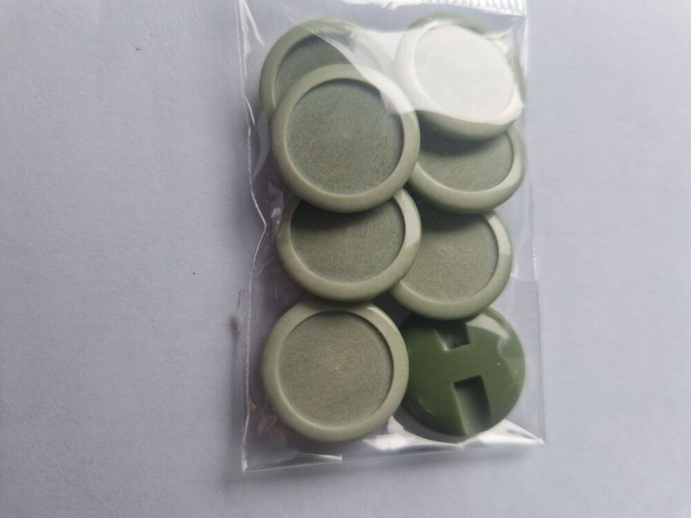 Green  Buttons 18mm (Pack of 8)