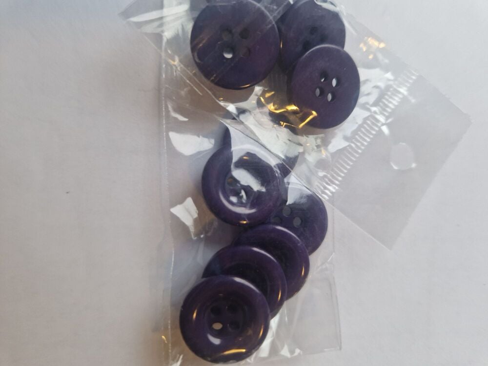 Purple  4 hole / Raised edge Buttons 18mm (Pack of 6)