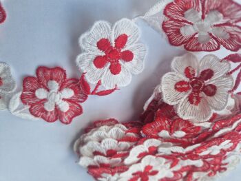 Lace / Trim - 40mm - White / Red   - 3 metres