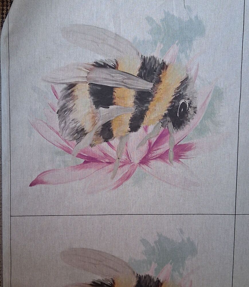 Bee Linen Look Panel (each)