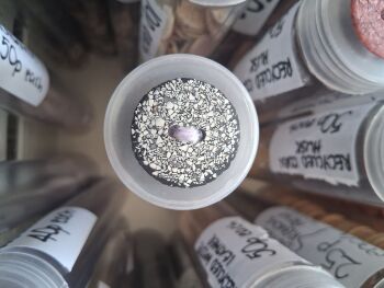 Recycled Eggshell Buttons - Black 18mm (each)