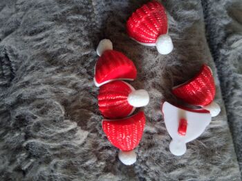 Red / White Pom Pom Hat Buttons 15mm (each)