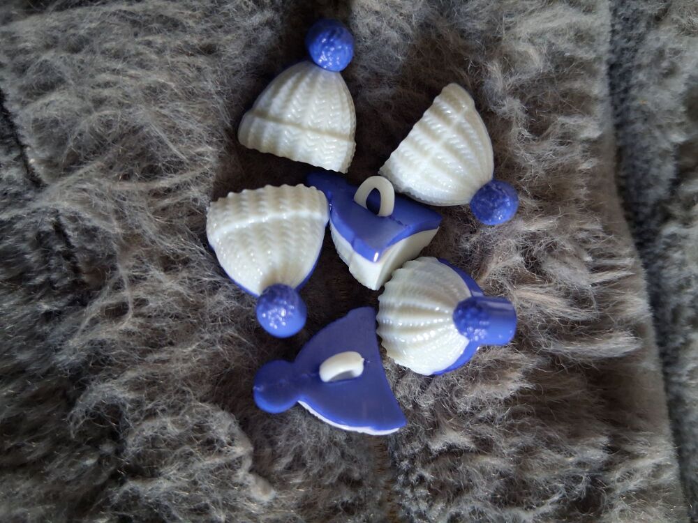 White / Royal Pom Pom Hat Buttons 15mm (each)