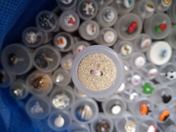 Recycled Eggshell Buttons - Grey 20mm (each)