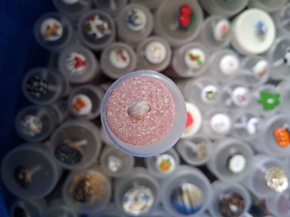 Recycled Eggshell Buttons - Pink 18mm (each)
