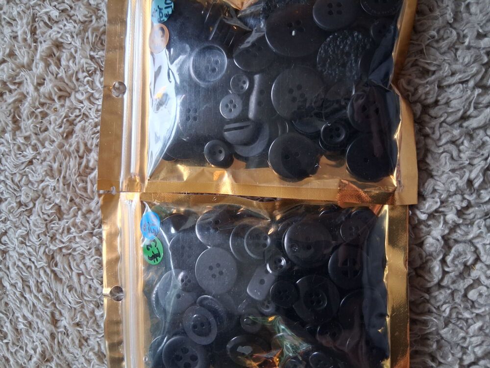 Larger Bag - Black - Random Pick - Approx 75g