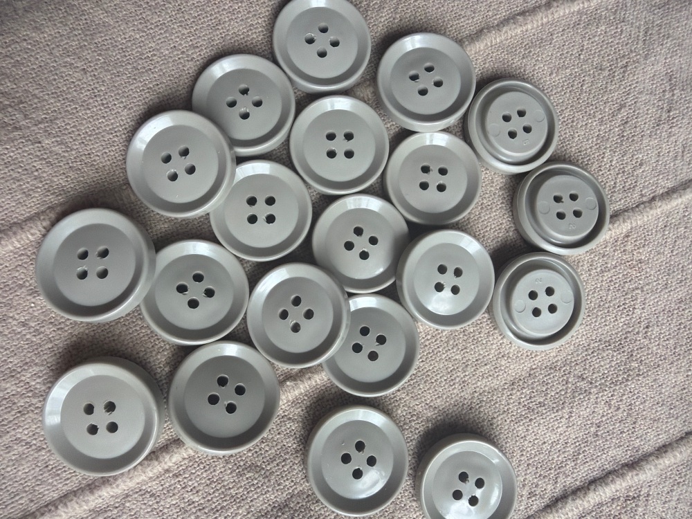 Grey buttons 19mm (each)