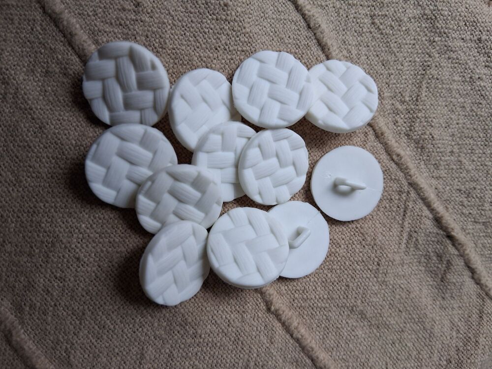 White Basketweave Buttons 17mm (each)