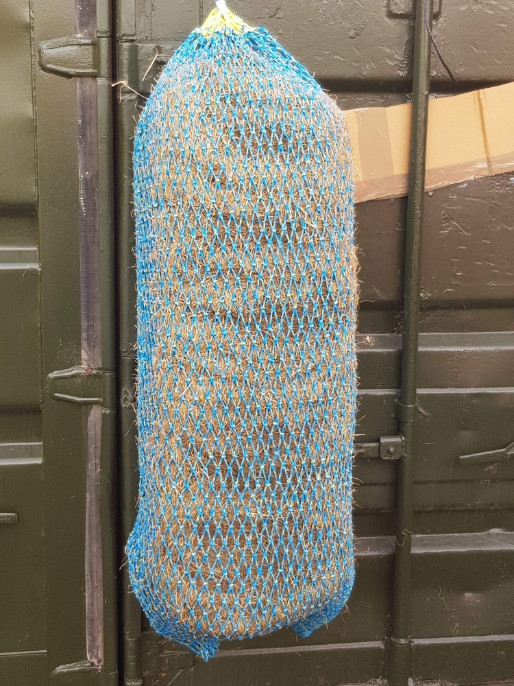 25mm mesh full bale net (measured knot to knot) HEAVY DUTY