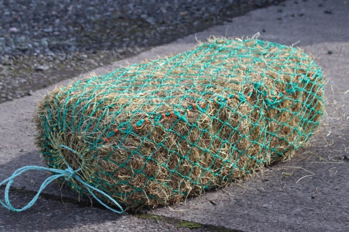45mm mesh small bale net (measured knot to knot)