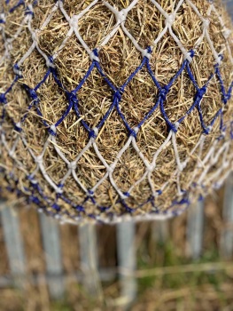 Cob  stripe  large  mesh nets 6kg