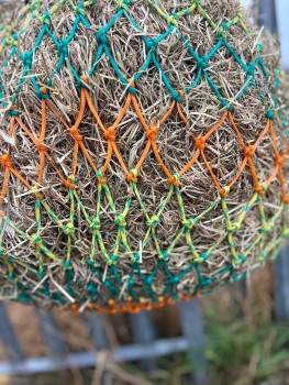 Cob  stripe  large  mesh nets 6kg