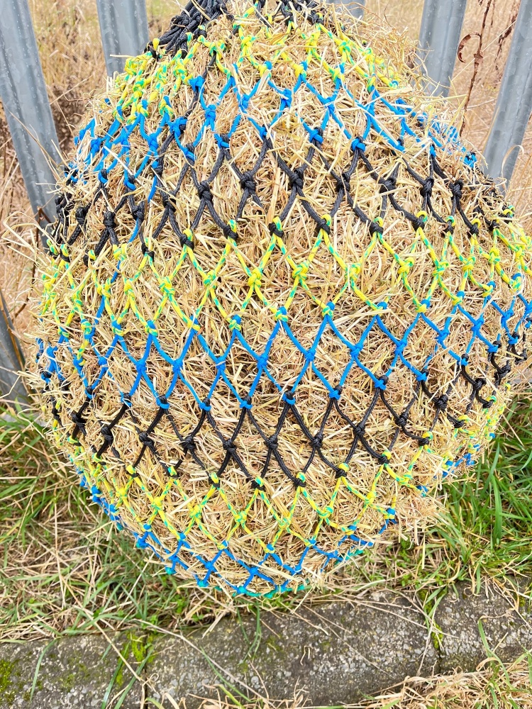 Horse size stripe  small  mesh nets