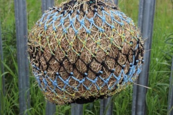 Cob  stripe  lsmall mesh nets 6kg