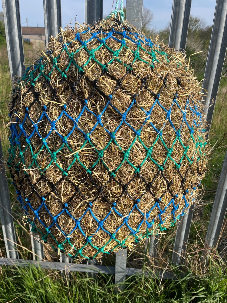 Cob  stripe  large mesh nets 6kg
