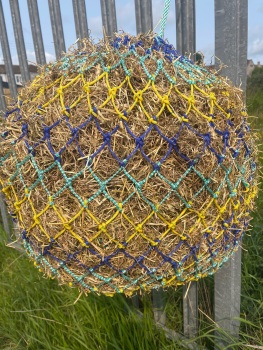Cob  stripe  small  mesh nets 6kg