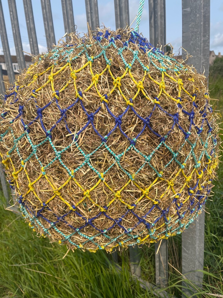 Cob  stripe  large  mesh nets 6kg