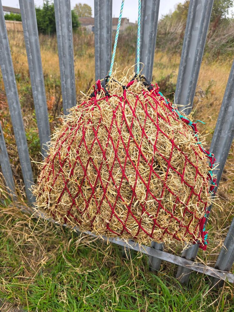 Red Knotless net pony size