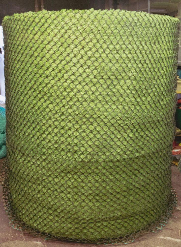 Round bale net 4mm Twine 35mm mesh        In black heavy duty