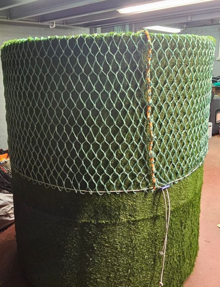 Half top hay saver net