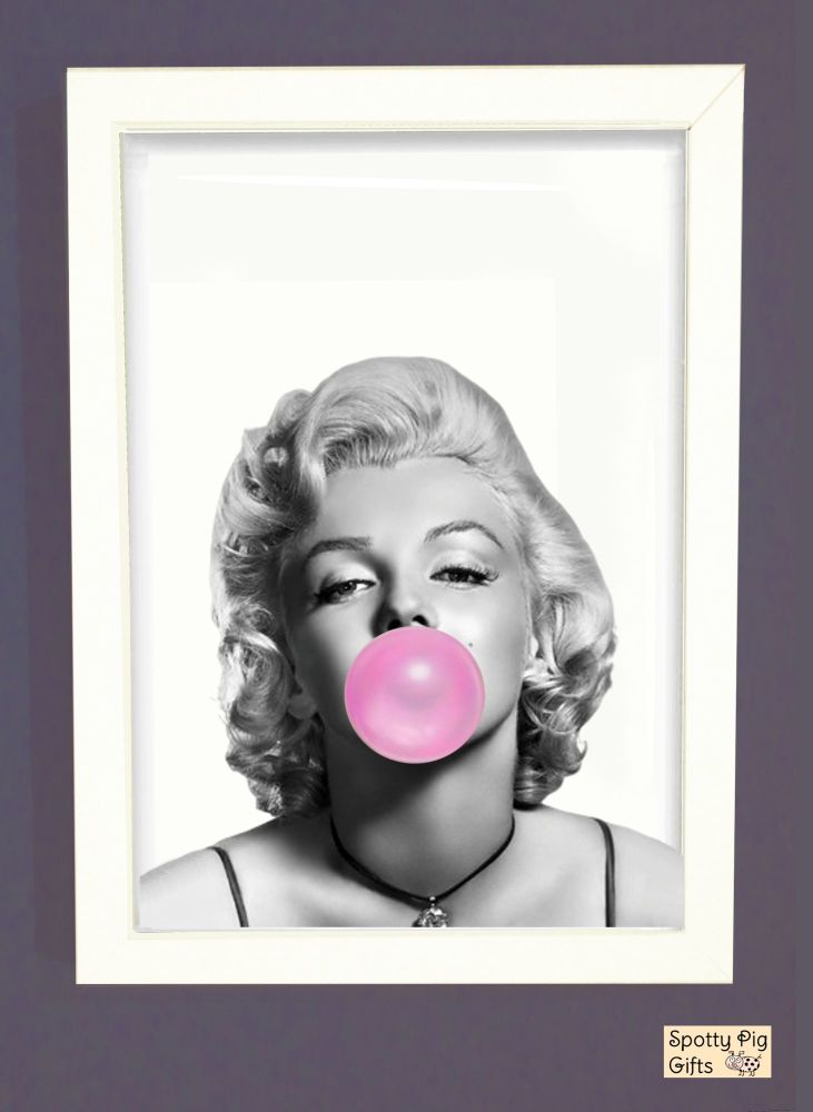 Prints Wall Art Set of 3 Marilyn Monroe Audrey Hepburn & Quote Framed Picture Poster Bubblegum A3, A4, A5