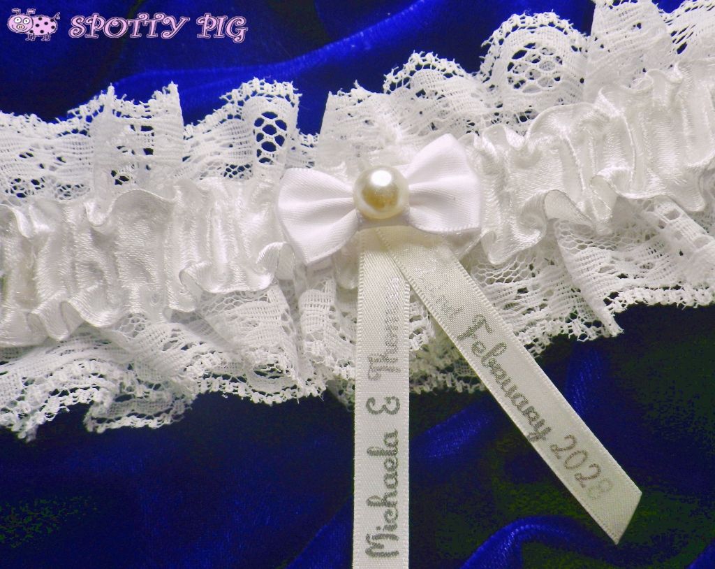 <!-- b18 -->Personalised Ivory White Bridal Garter, Bow & Pearl