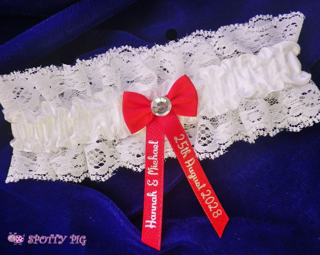 <!-- D25 -->Personalised Ivory White & Red Bridal Wedding Garter, Bow & Cry