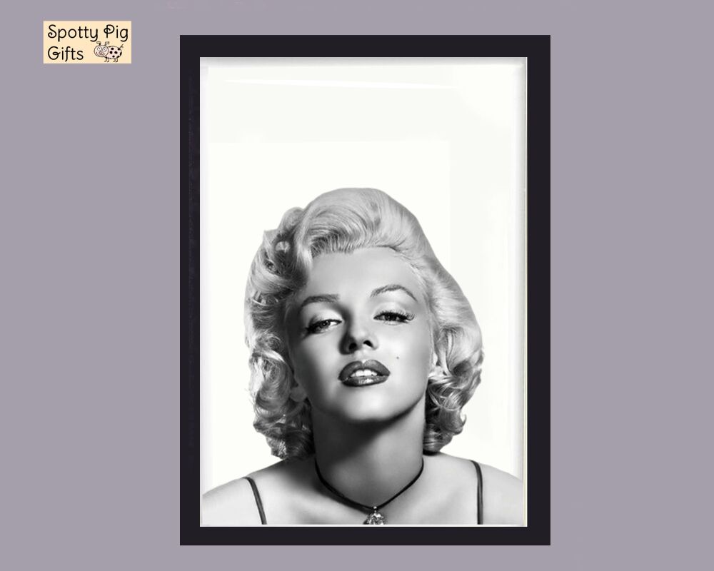 Print Wall Art Marilyn Monroe Picture Poster Hollywood Icon Framed or Unframed A3, A4, A5