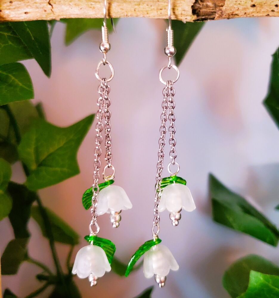 White Flower Sterling Silver Hook Earrings with Chains Stylish Dangly Pair, Statement