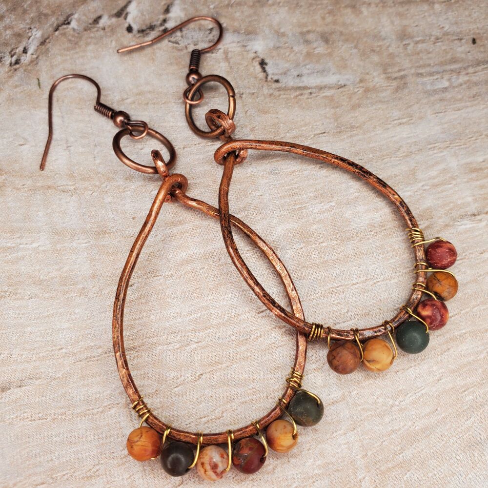 <!-- D10 -->Jasper Red Copper Oval Hoop Earrings Hand Hammered Boho Rustic 