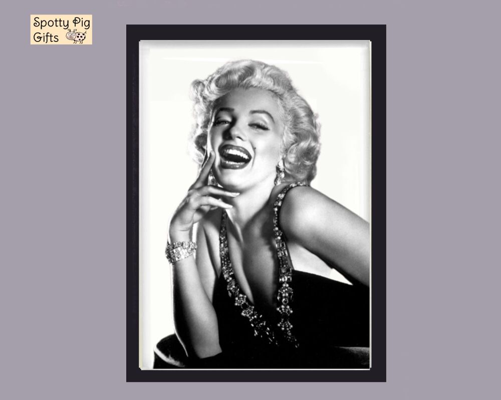 Print Wall Art Marilyn Monroe Picture Poster Hollywood Icon Framed or Unframed A3, A4, A5