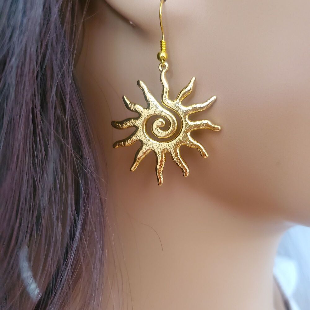 Sunburst Earrings Gold Spiral Sun Rays Statement Eye Catching Celestial Anti tarnish